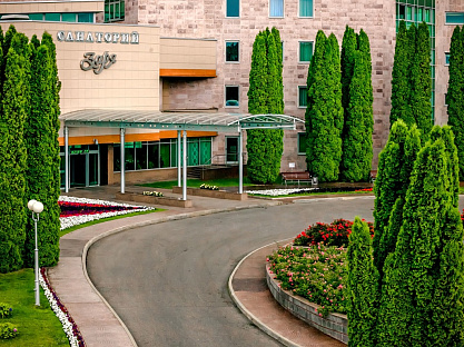 Санаторий «Заря», Кисловодск. Территория